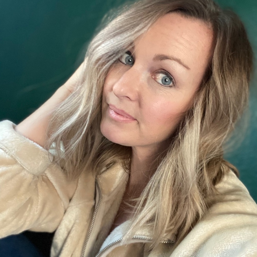 Meet your Posher, Charise